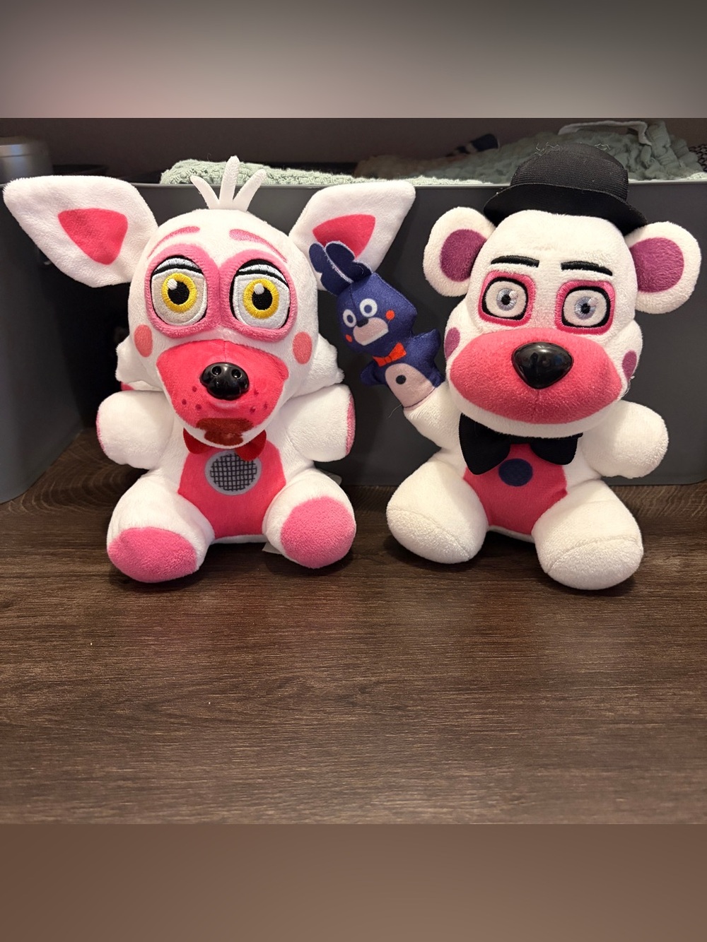 White & Pink Plush Animatronic Fox and Bear Duo - Kids Toys